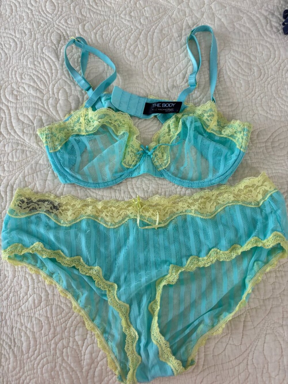 Sheer Underwire Bra & boyshort set